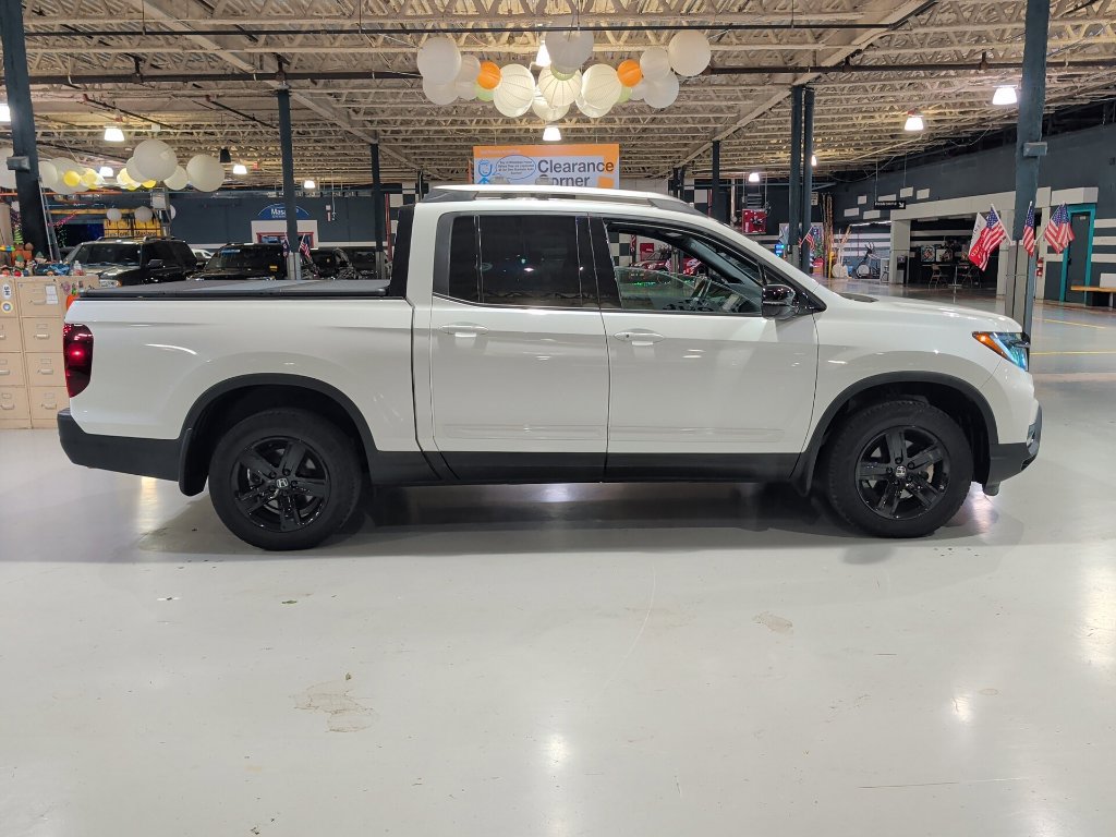 Used 2021 Honda Ridgeline Black Edition image 11