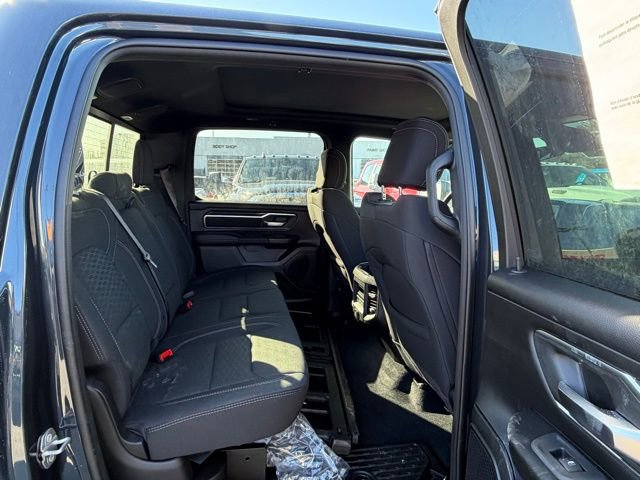 New 2026 RAM 1500 Big Horn AWD/4WD image 32