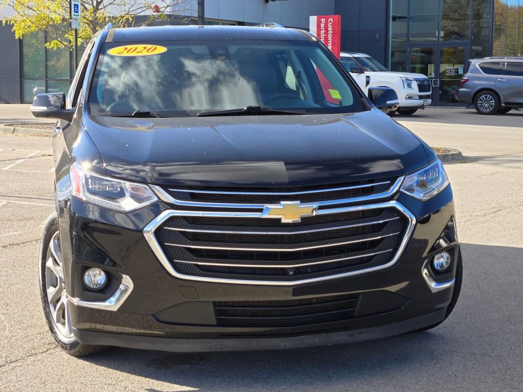 Used 2020 Chevrolet Traverse Premier w/ LPO, Floor Liner Package image 3