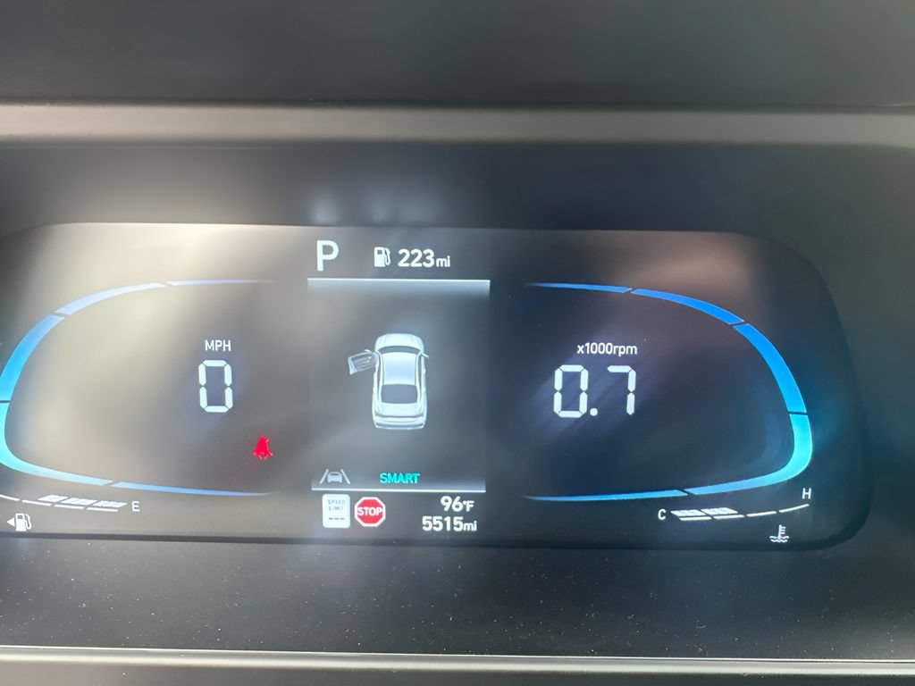 Certified 2025 Hyundai Elantra Sport FWD image 10
