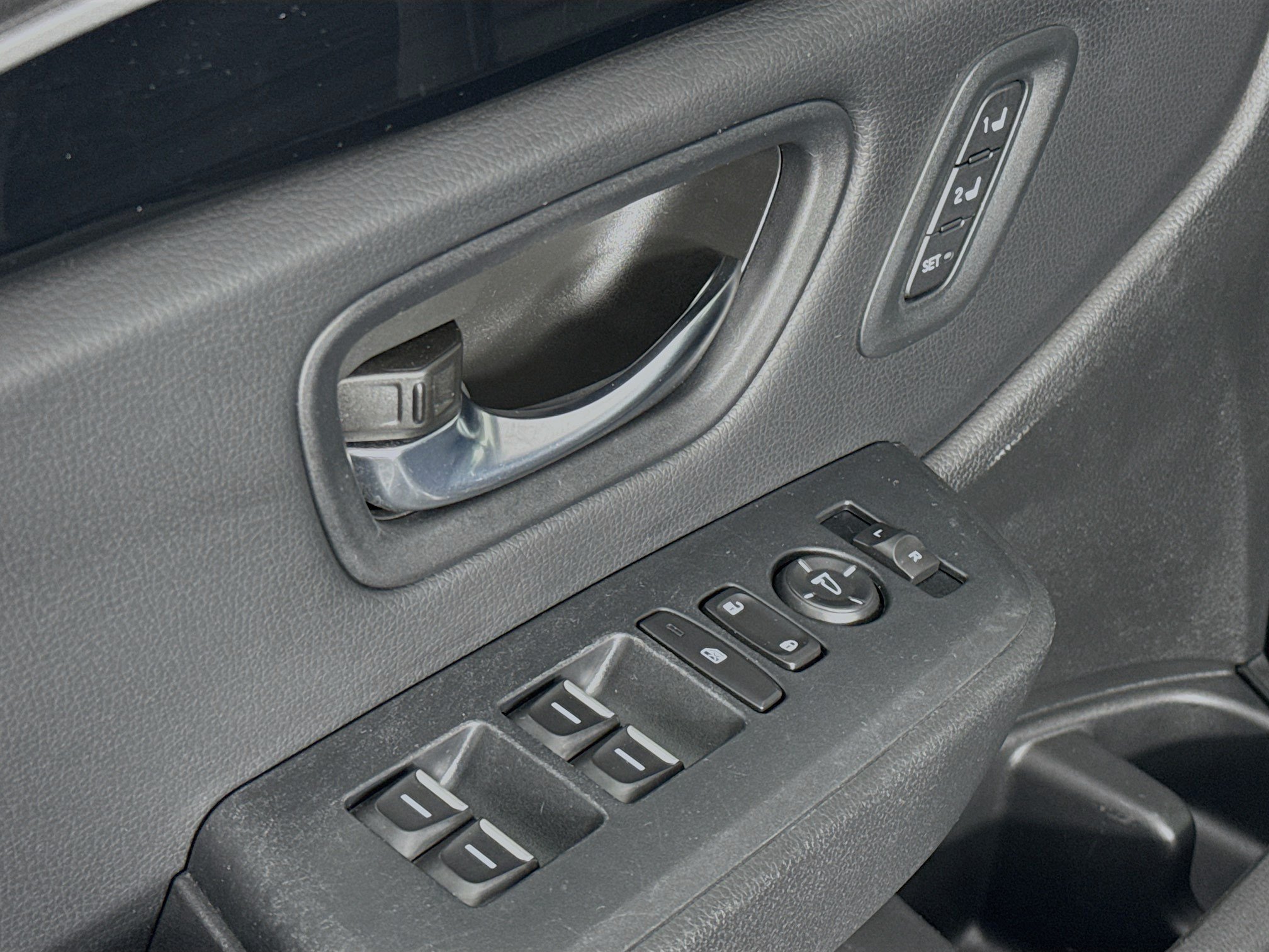 Certified 2025 Honda Pilot EX-L image 17