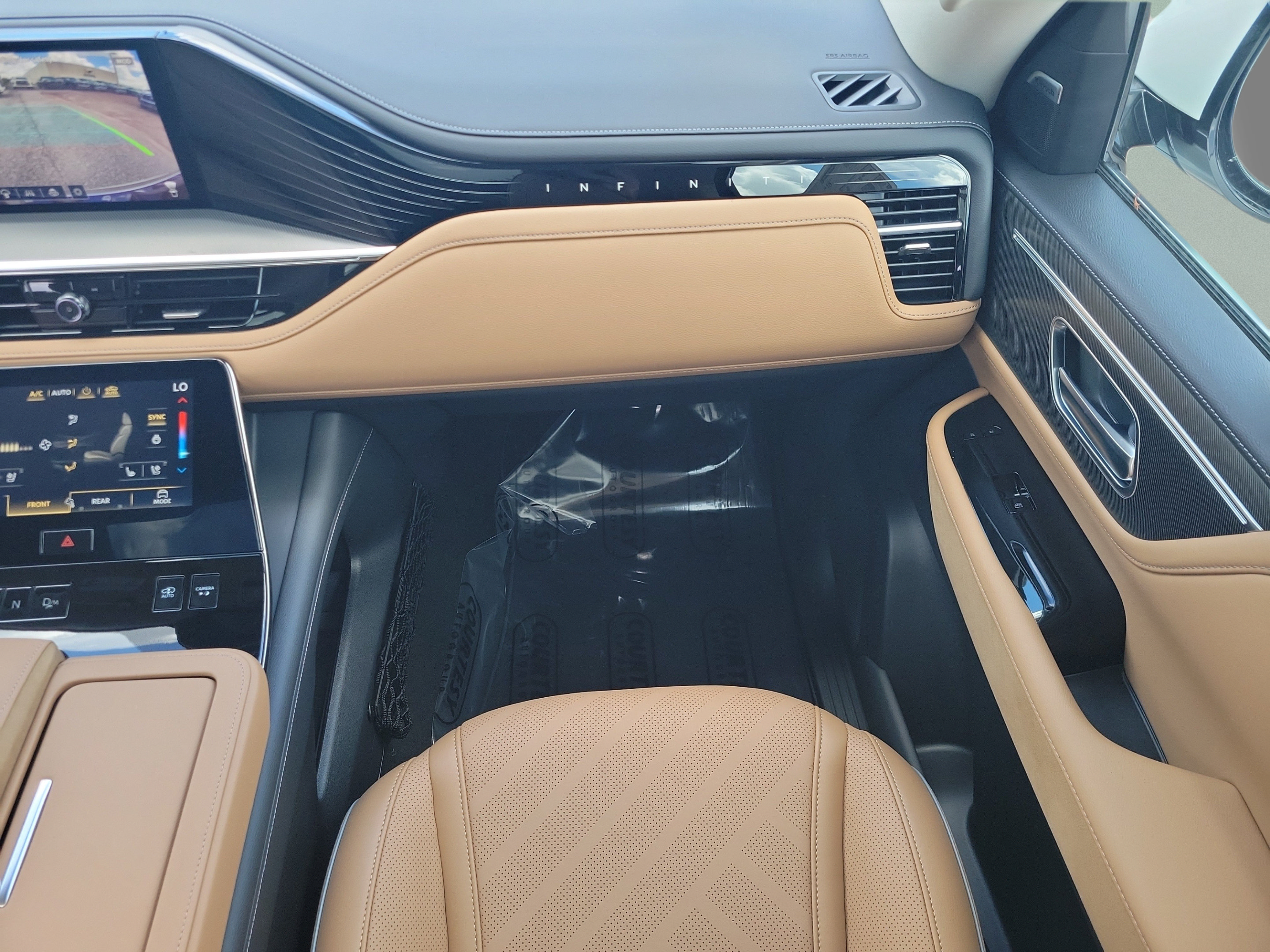 New 2027 INFINITI QX80 Luxe w/ Cargo Package RWD image 9