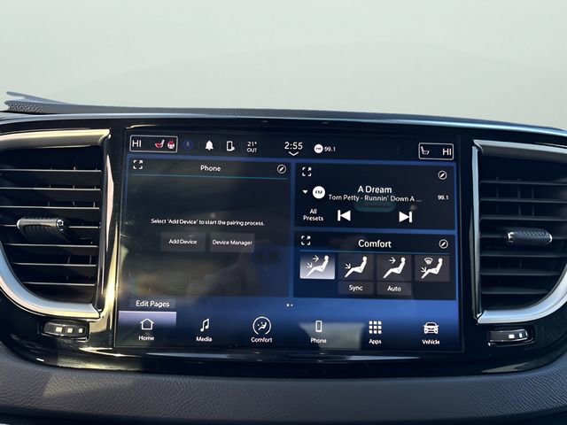 Used 2023 Chrysler Pacifica Touring-L FWD image 25