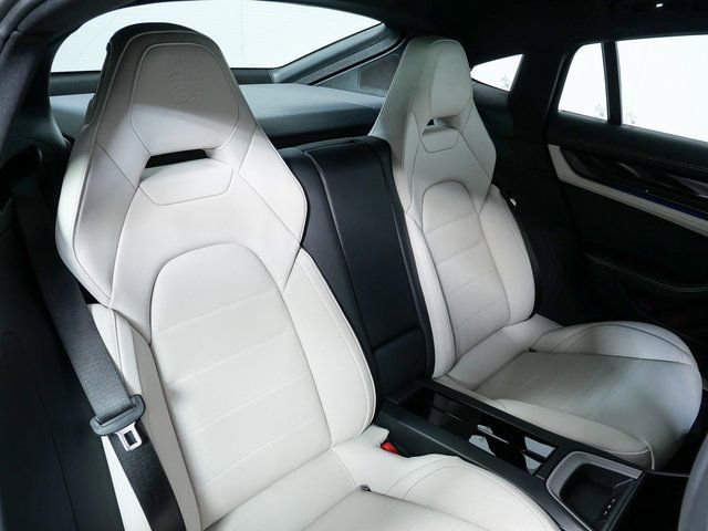 New 2026 Porsche Panamera 4 image 18