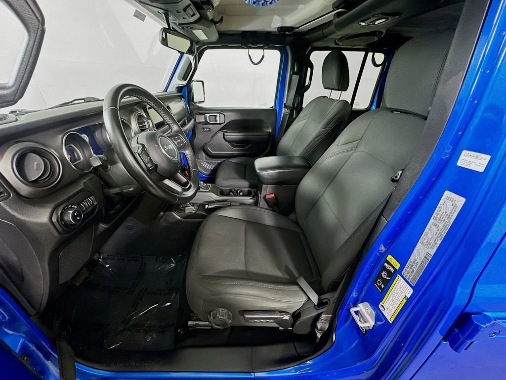 Used 2022 Jeep Gladiator Willys image 15