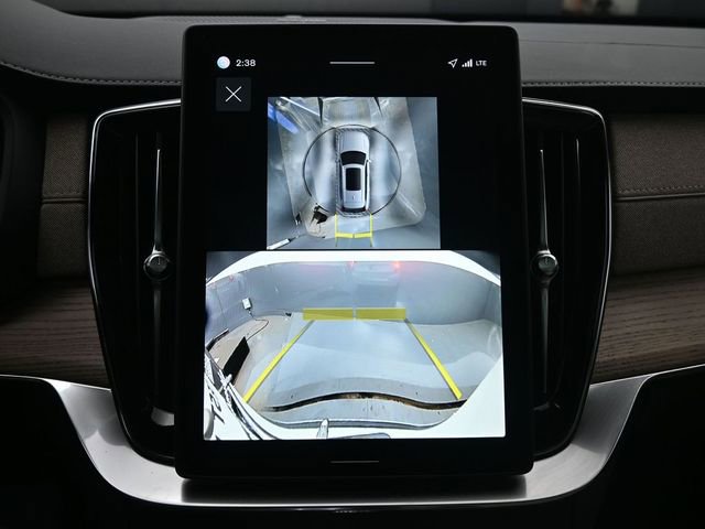 Used 2026 Volvo XC90 B6 Plus w/ Protection Package Premier AWD/4WD image 12