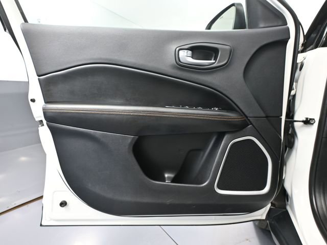 Used 2021 Jeep Compass Limited AWD/4WD image 18