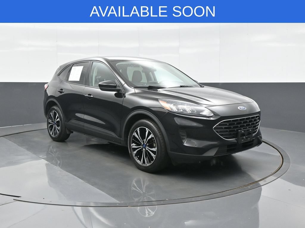 Used 2022 Ford Escape SE w/ SE Sport Appearance Package AWD/4WD image 1