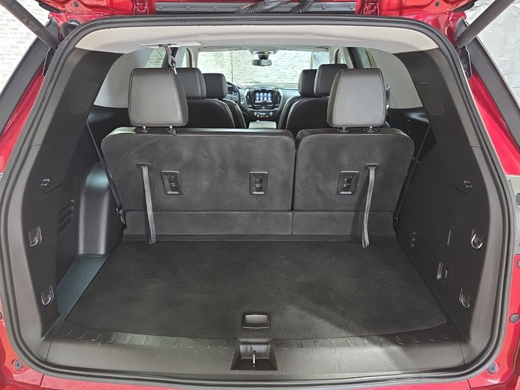 Used 2020 Chevrolet Traverse Premier image 15