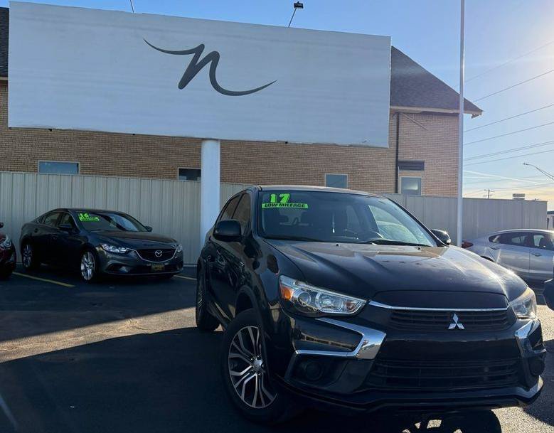 Used 2017 Mitsubishi Outlander Sport LE FWD image 1