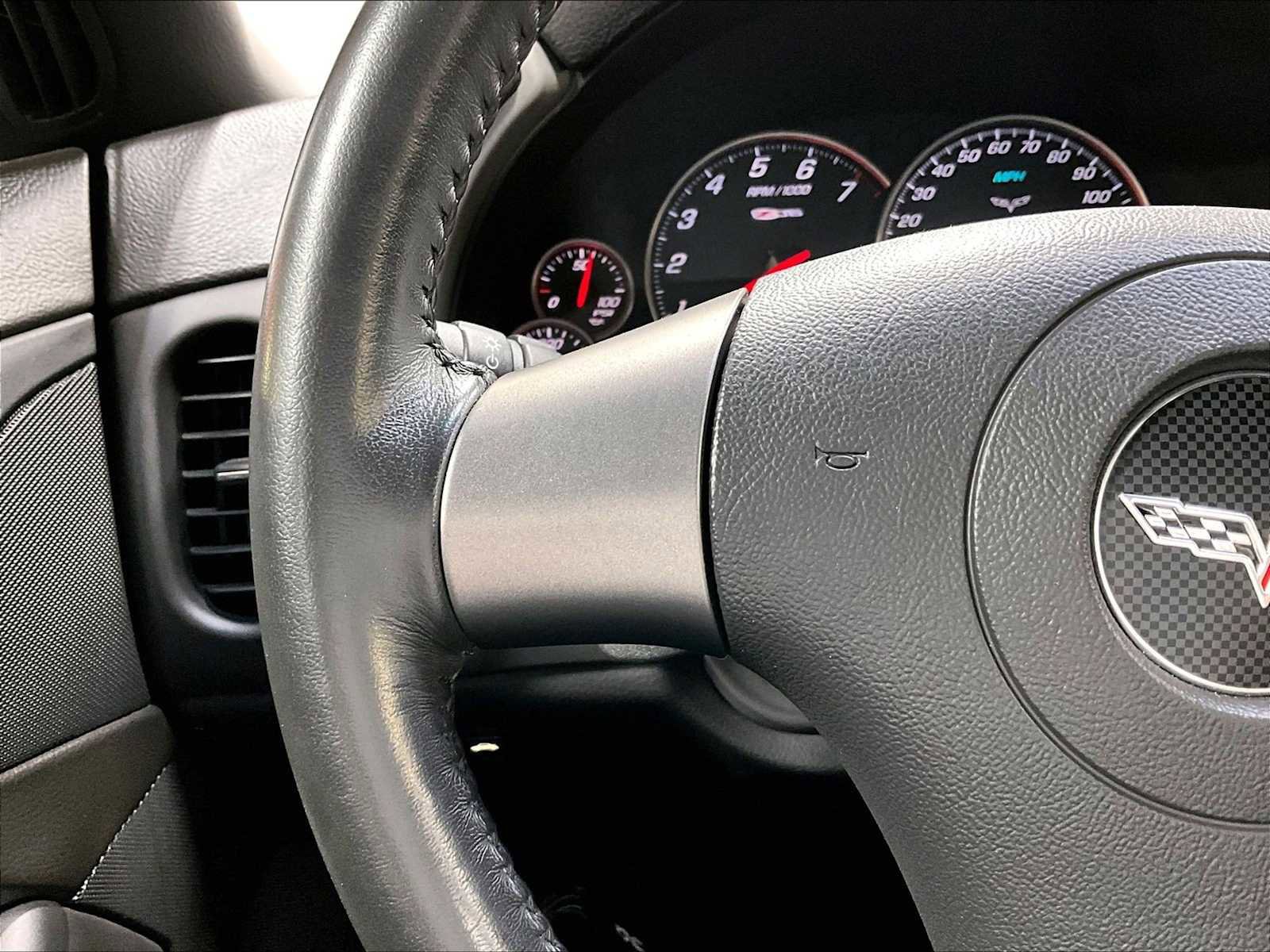 Used 2007 Chevrolet Corvette Z06 w/ Preferred Equipment Group image 19