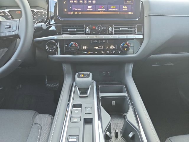 New 2026 Nissan Pathfinder SV image 3