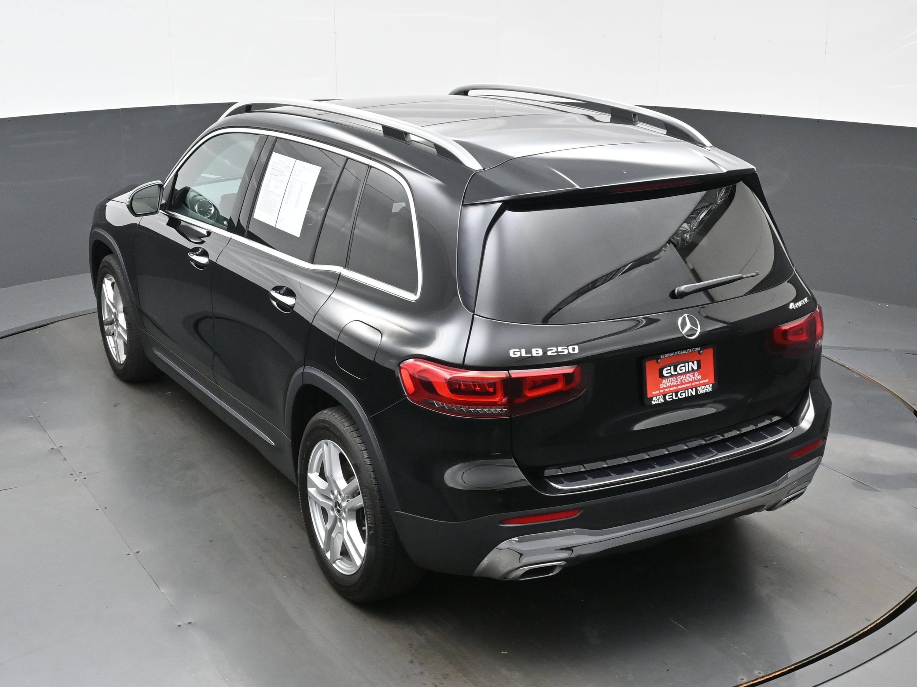 Used 2022 Mercedes-Benz GLB 250 4MATIC image 36
