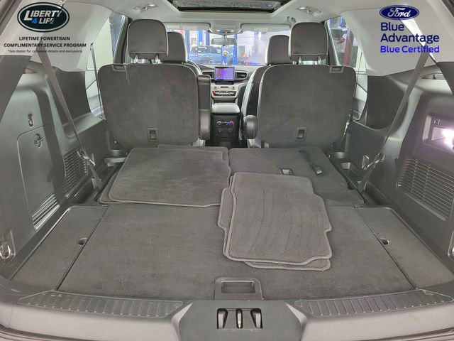 Used 2023 Ford Explorer XLT w/ Equipment Group 202A image 16