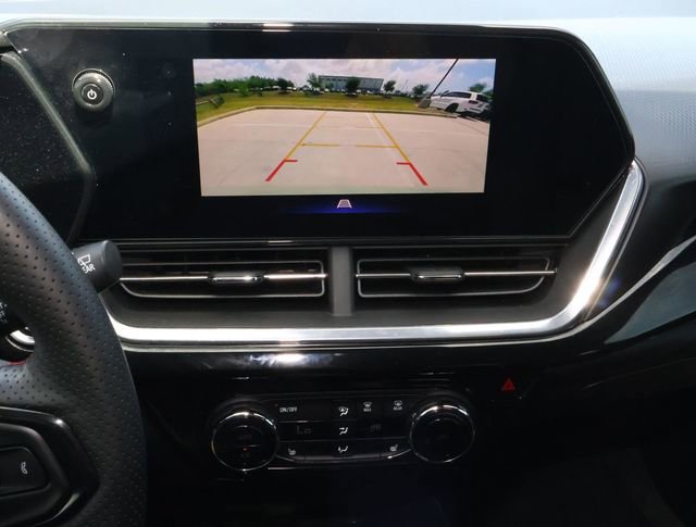 Used 2024 Chevrolet Trax RS w/ Driver Confidence Package image 27