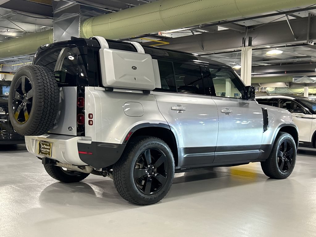 Used 2020 Land Rover Defender 110 First Edition AWD/4WD image 2