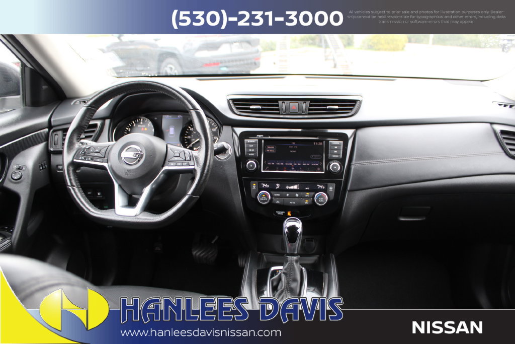 Used 2018 Nissan Rogue SL FWD image 18