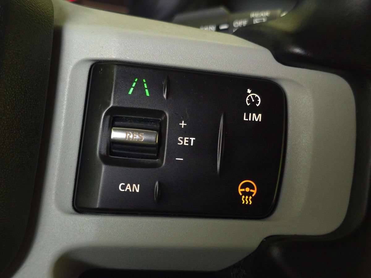 Used 2023 Land Rover Defender 90 S AWD/4WD image 46