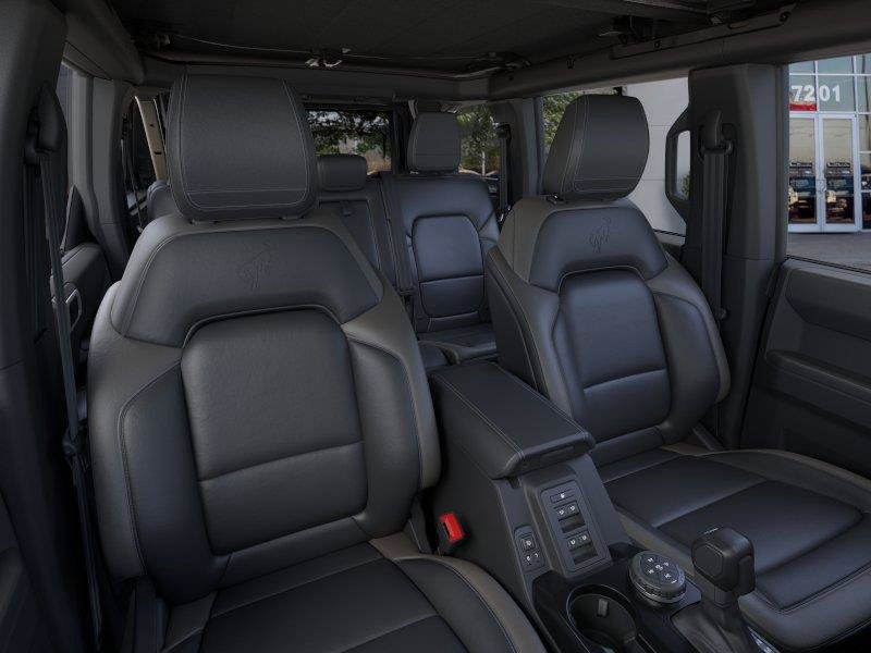 New 2026 Ford Bronco Outer Banks w/ Sasquatch Package AWD/4WD image 10
