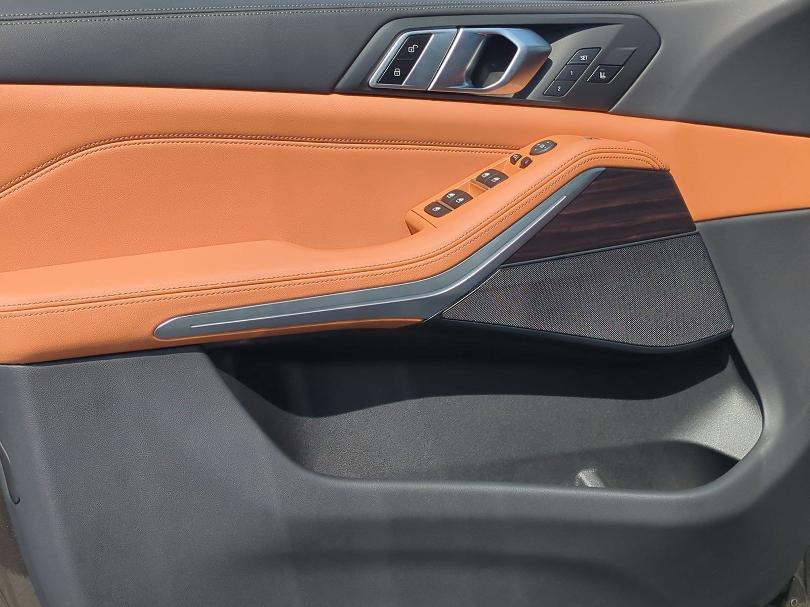 Certified 2024 BMW X5 xDrive40i w/ M Sport Package image 14