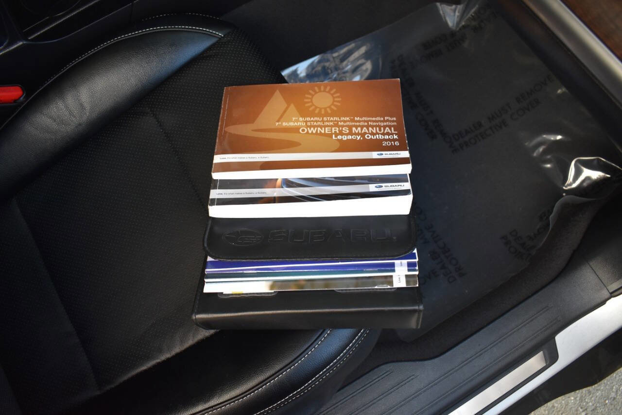 Used 2016 Subaru Outback 3.6R Limited image 52