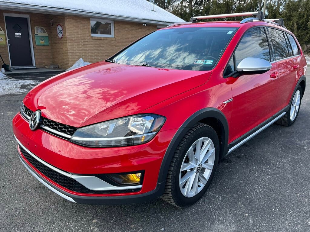 Used 2019 Volkswagen Golf Alltrack SE image 6