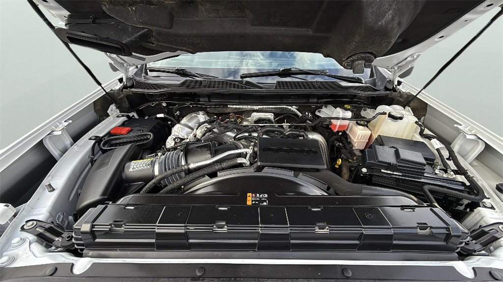 Used 2024 Chevrolet Silverado 2500 LT image 35