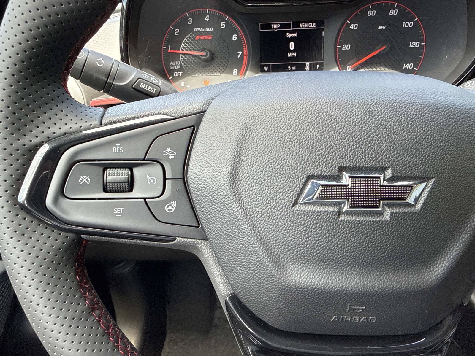 New 2026 Chevrolet Trax RS w/ Sunroof Package FWD image 15