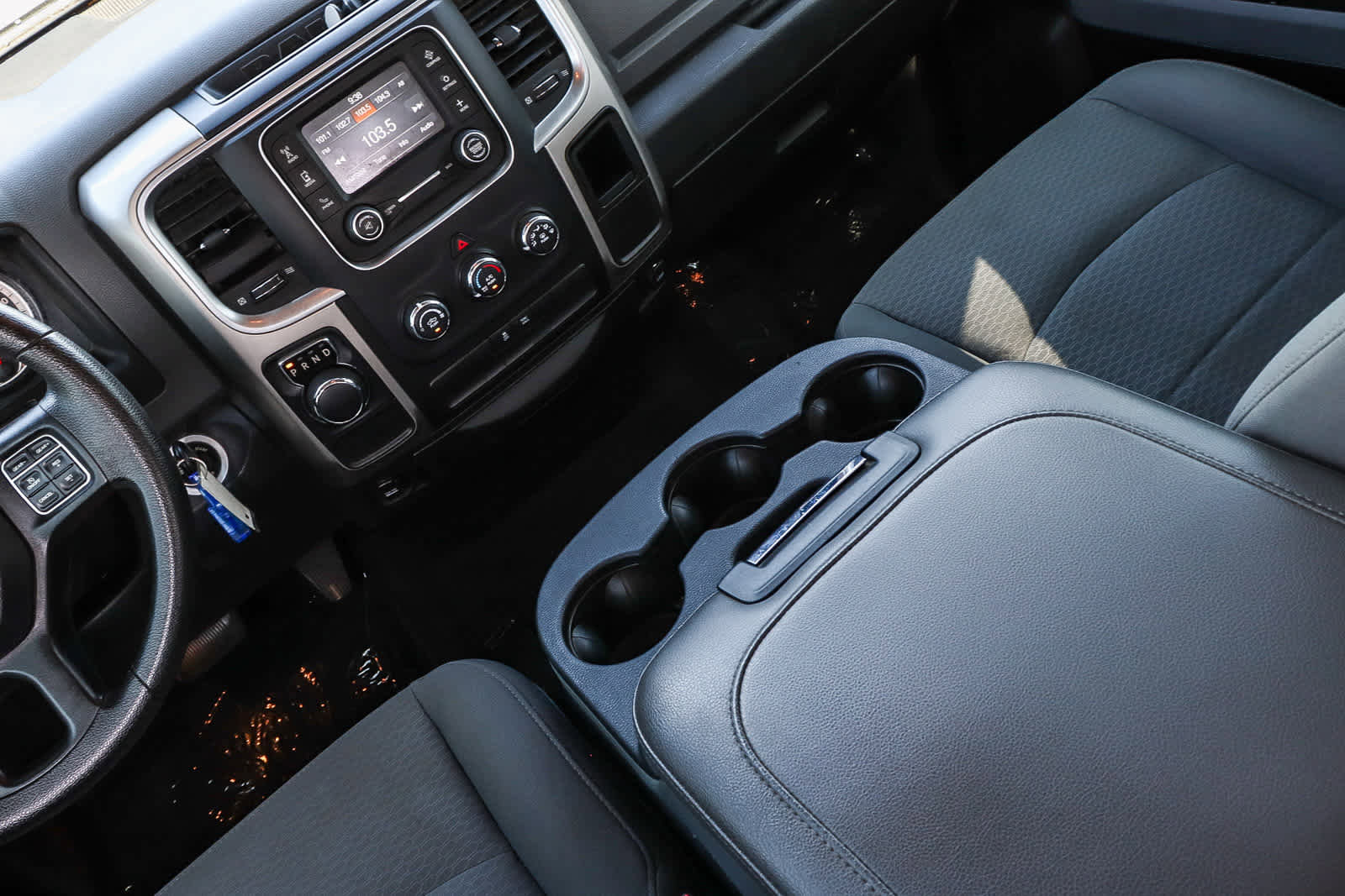 Used 2017 RAM 1500 Classic SLT image 21