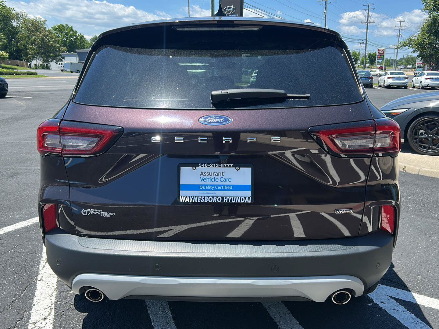 Used 2023 Ford Escape SE w/ PHEV Premium Package FWD image 6