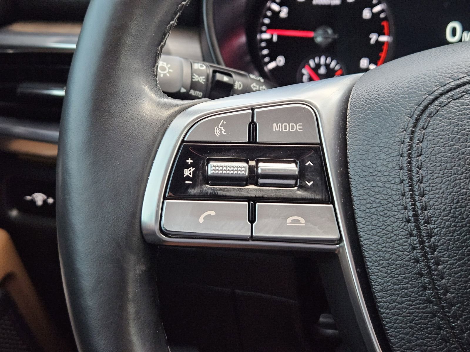 Used 2022 Kia Telluride SX w/ SX Prestige Package image 21