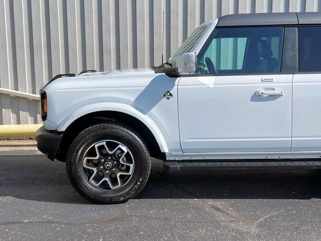 Used 2023 Ford Bronco Outer Banks AWD/4WD image 14