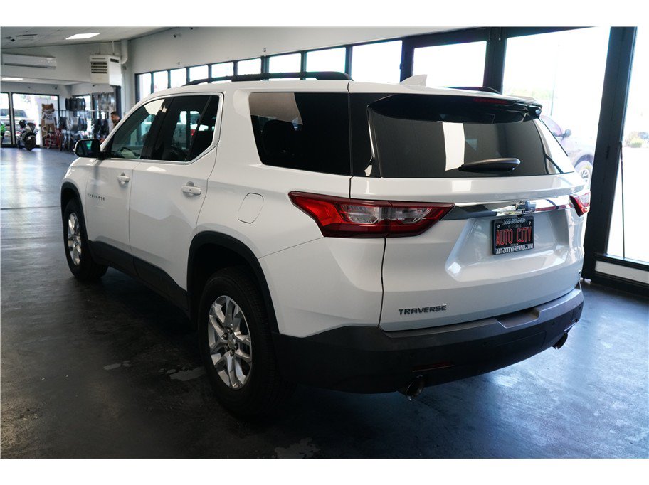 Used 2020 Chevrolet Traverse LT FWD image 5