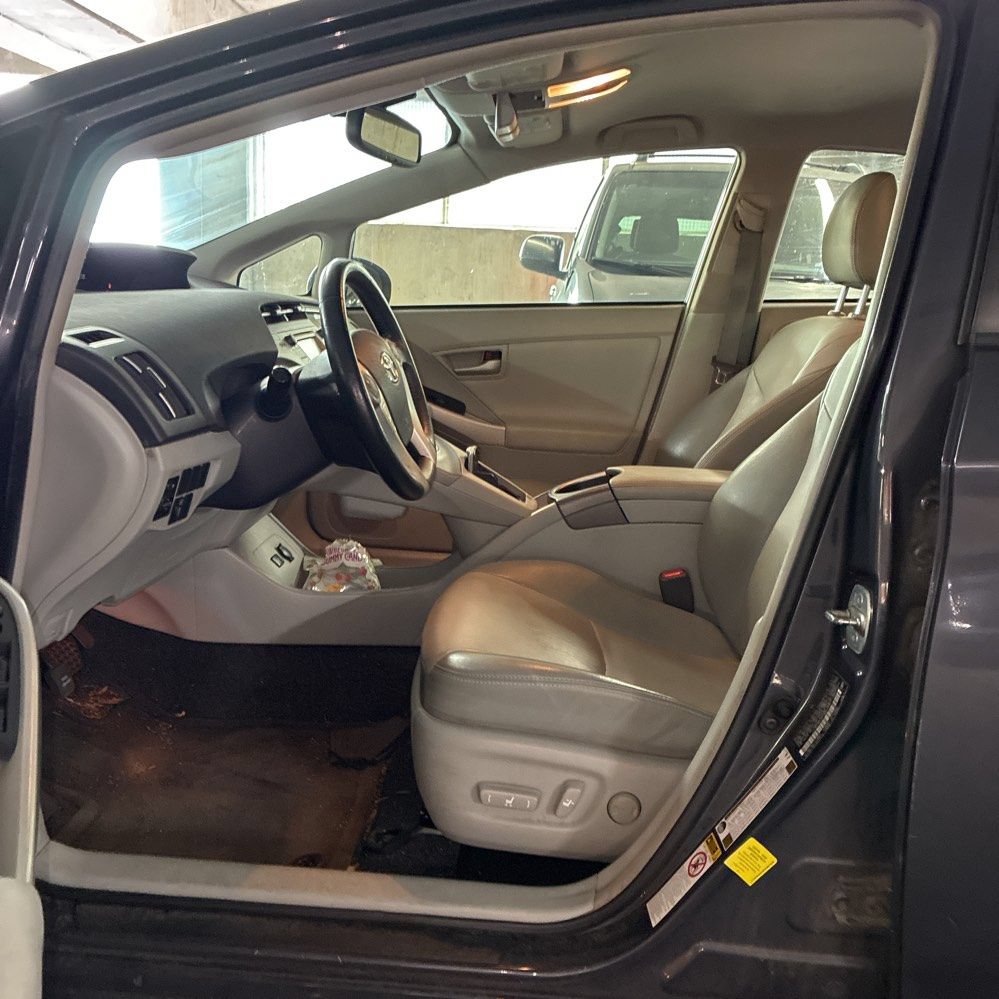 Used 2015 Toyota Prius Four FWD image 5