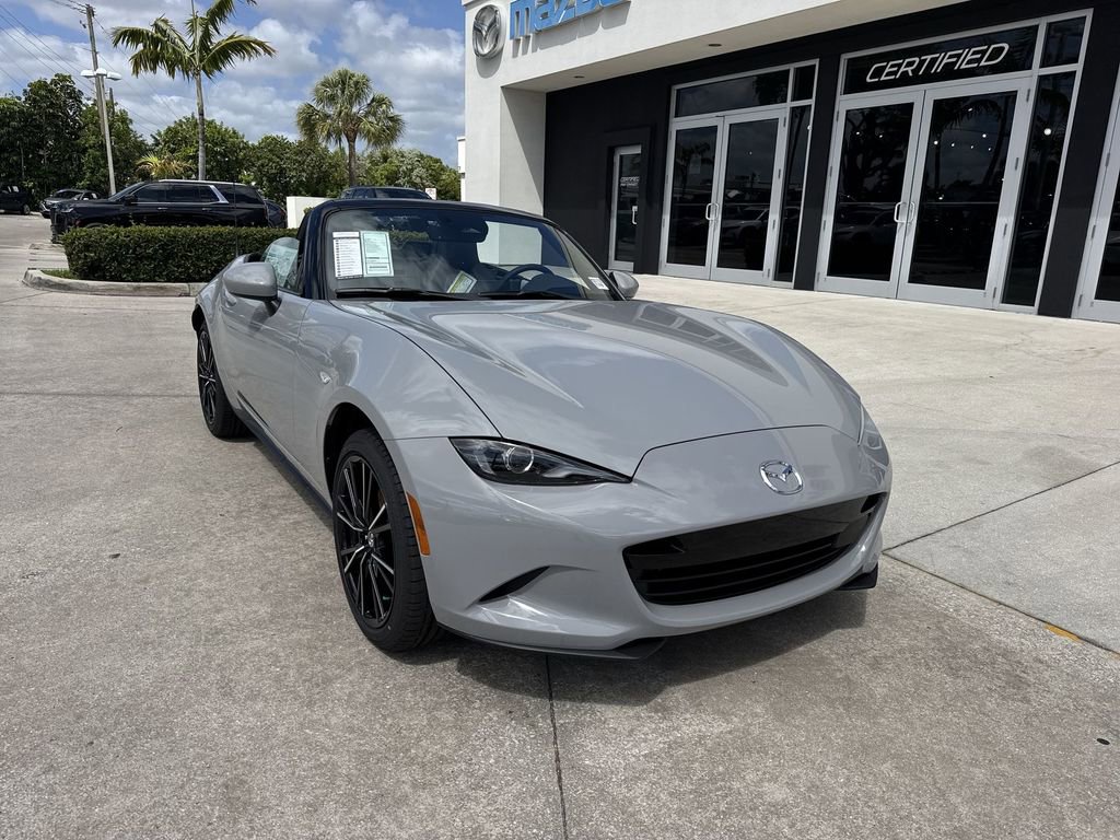 New 2026 MAZDA MX-5 Miata Grand Touring RWD image 7