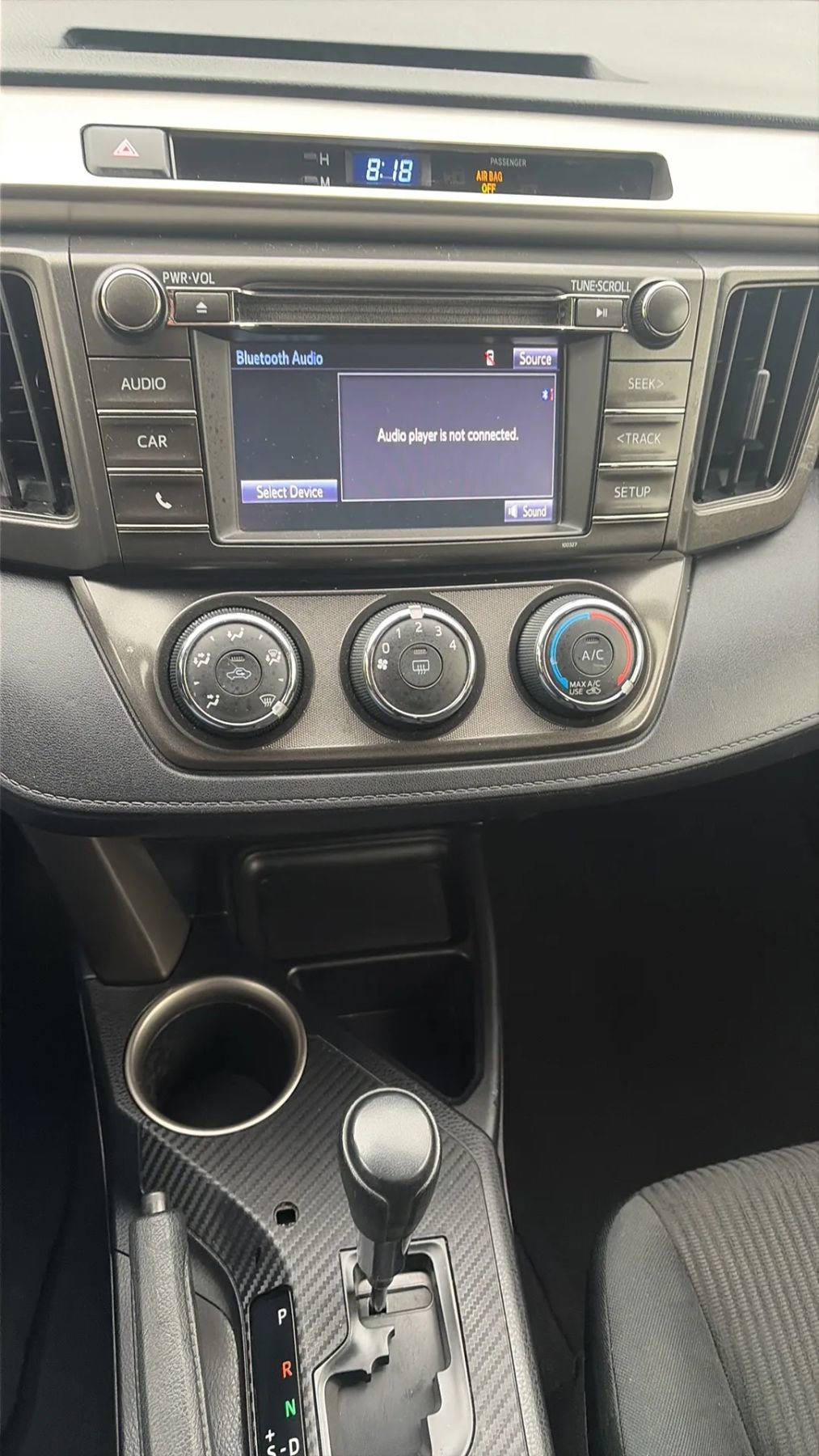 Used 2015 Toyota RAV4 LE image 40