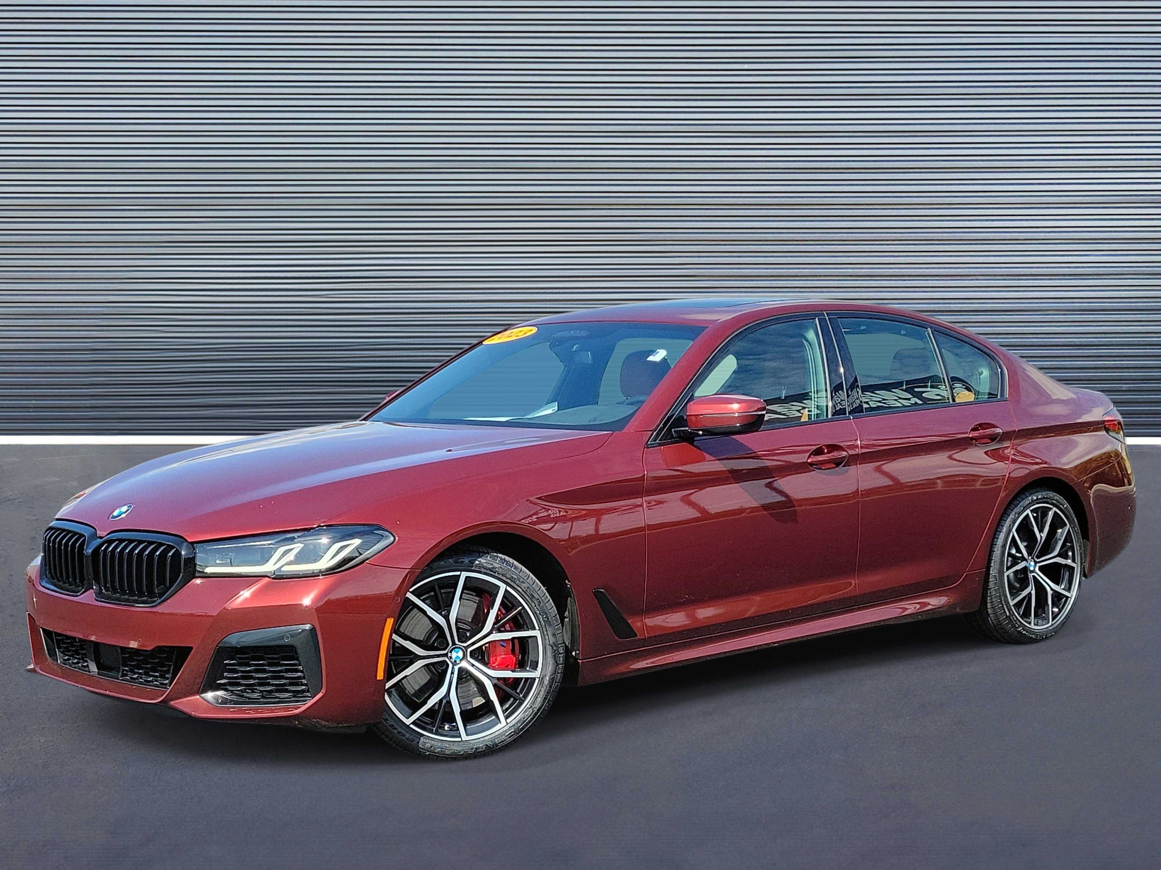 Used 2023 BMW 540i w/ M Sport Package image 1