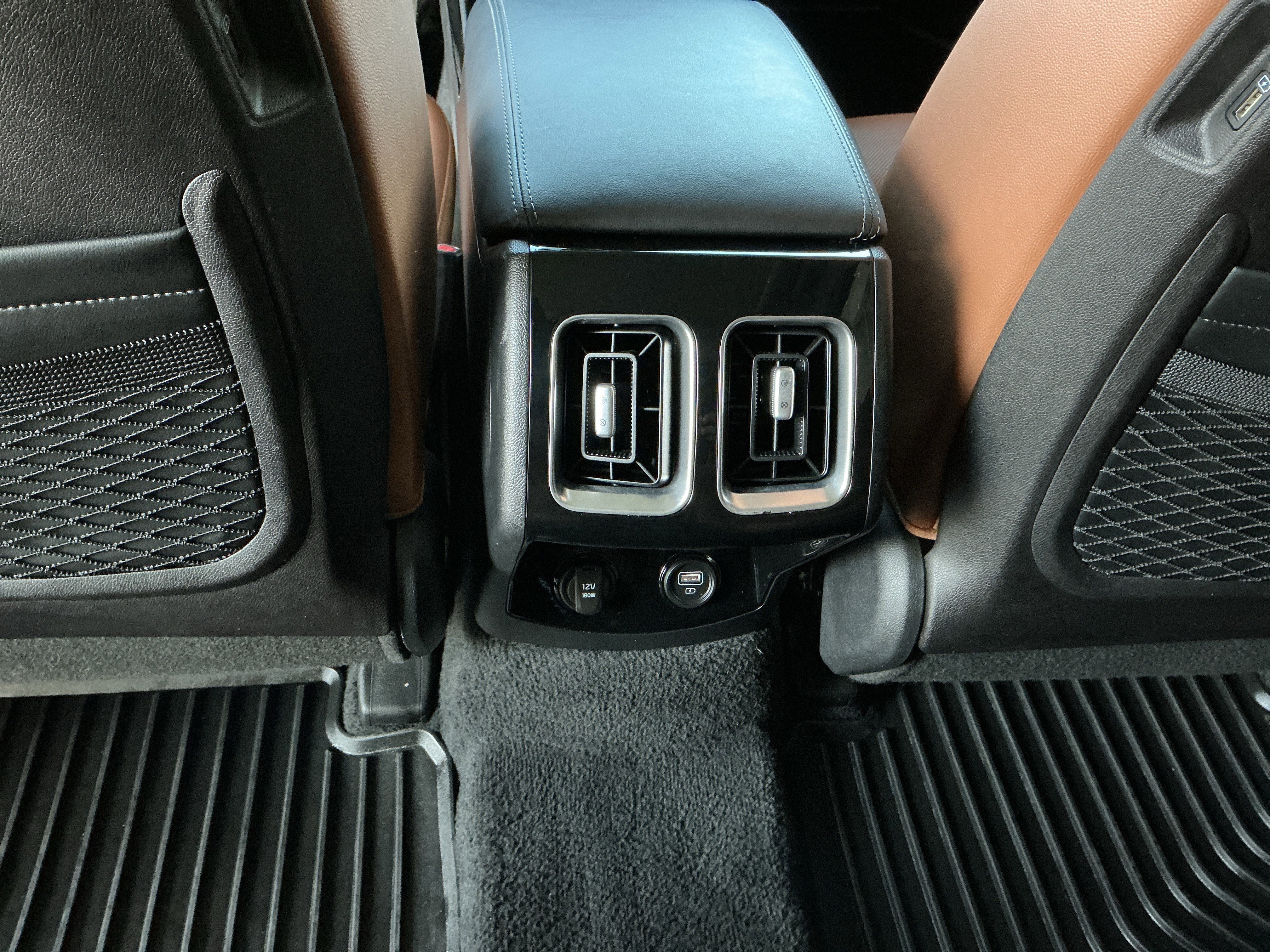 Used 2022 Kia Sorento SX Prestige w/ Rust Color Package image 29