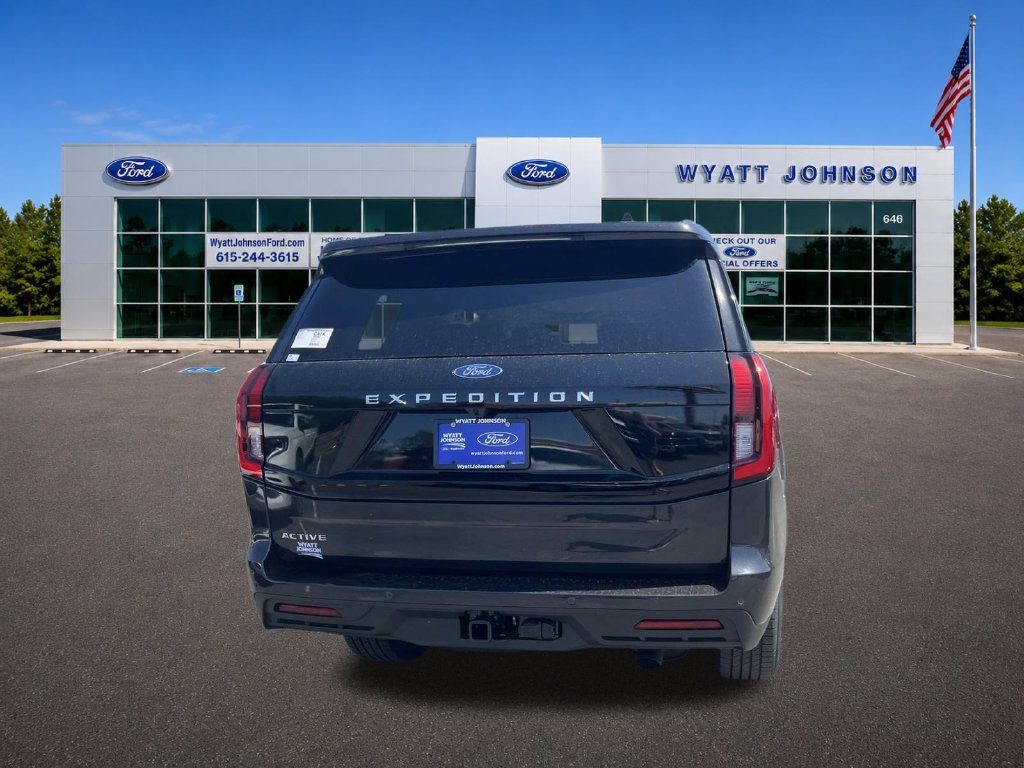 New 2026 Ford Expedition Active RWD image 5