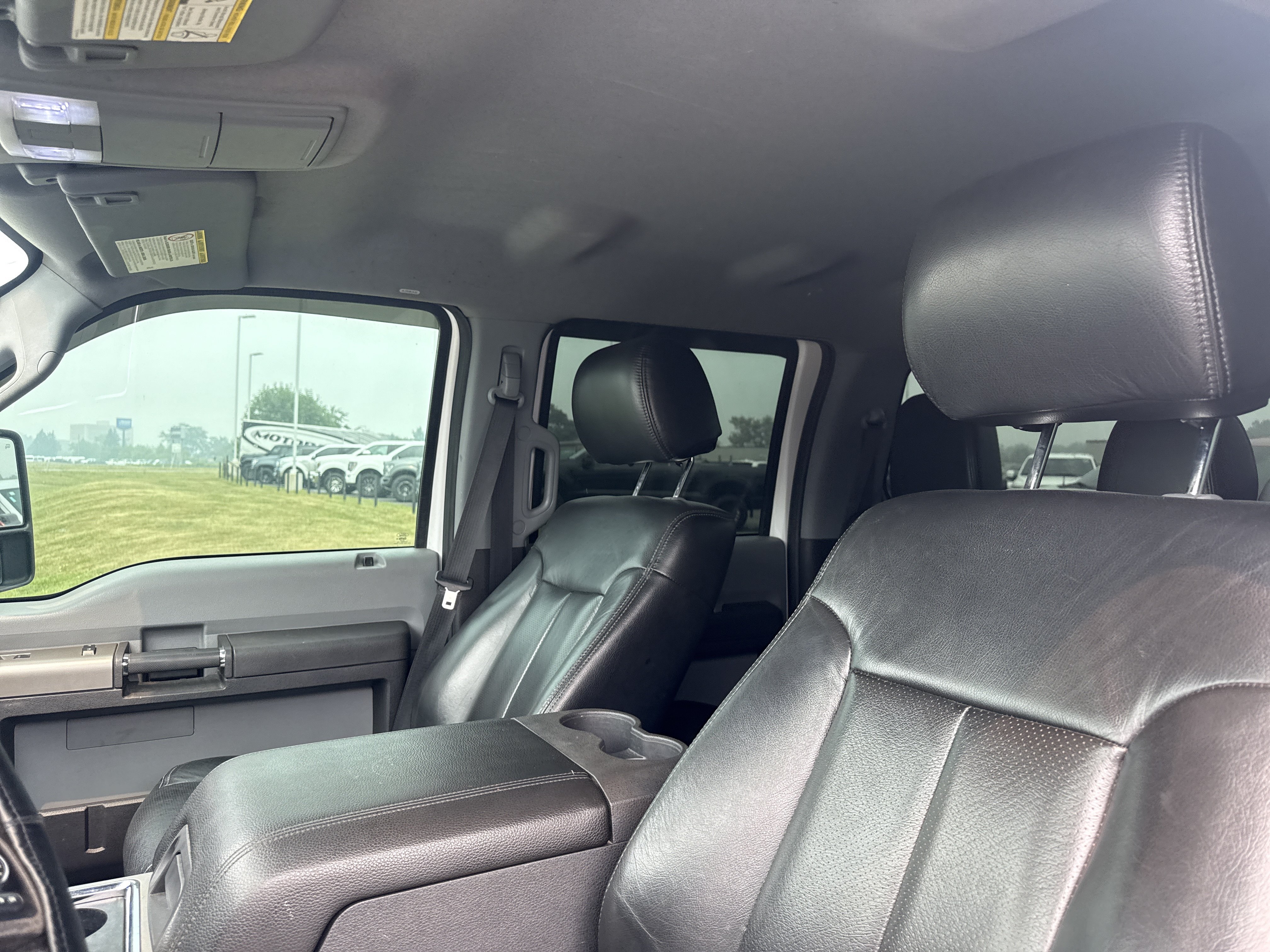 Used 2016 Ford F250 XLT w/ FX4 Off-Road Package AWD/4WD image 6