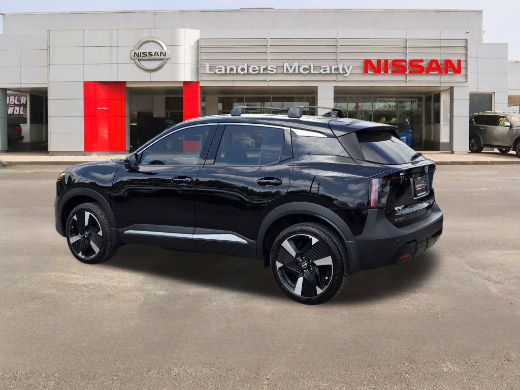 New 2026 Nissan Kicks SR w/ Cold Weather Package FWD image 5