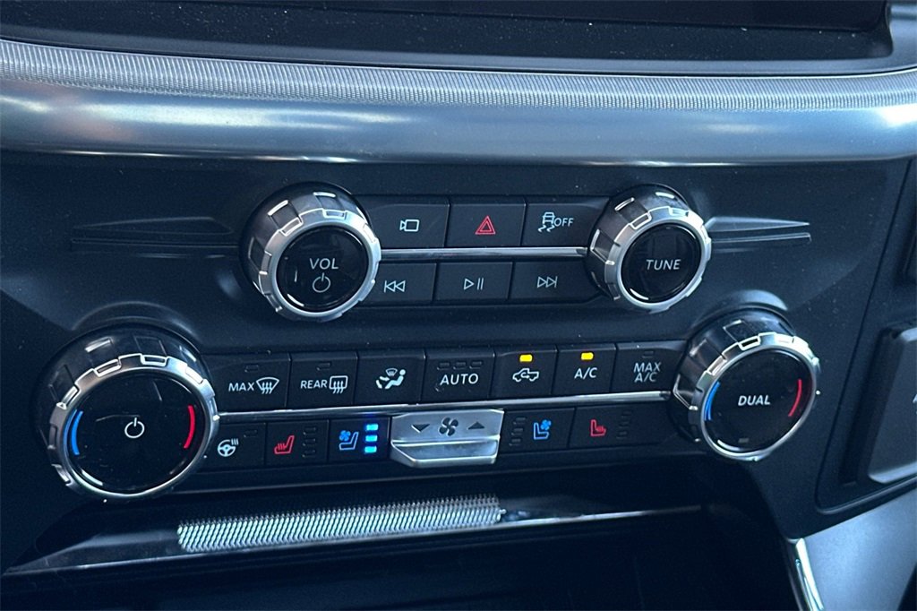 New 2025 Ford F150 Lariat w/ Equipment Group 502A High image 17