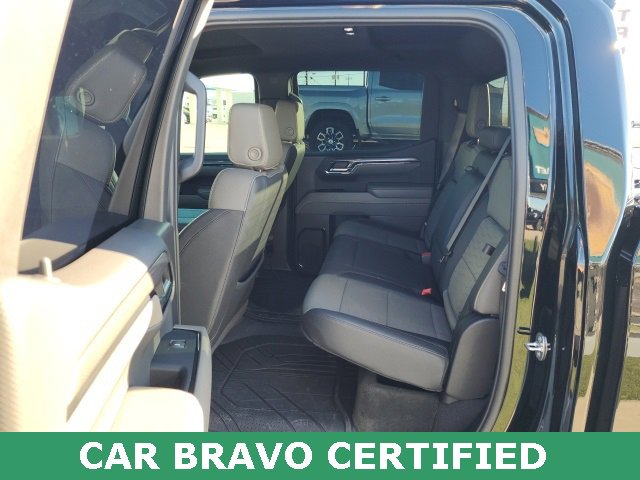 Used 2024 Chevrolet Silverado 1500 ZR2 image 29