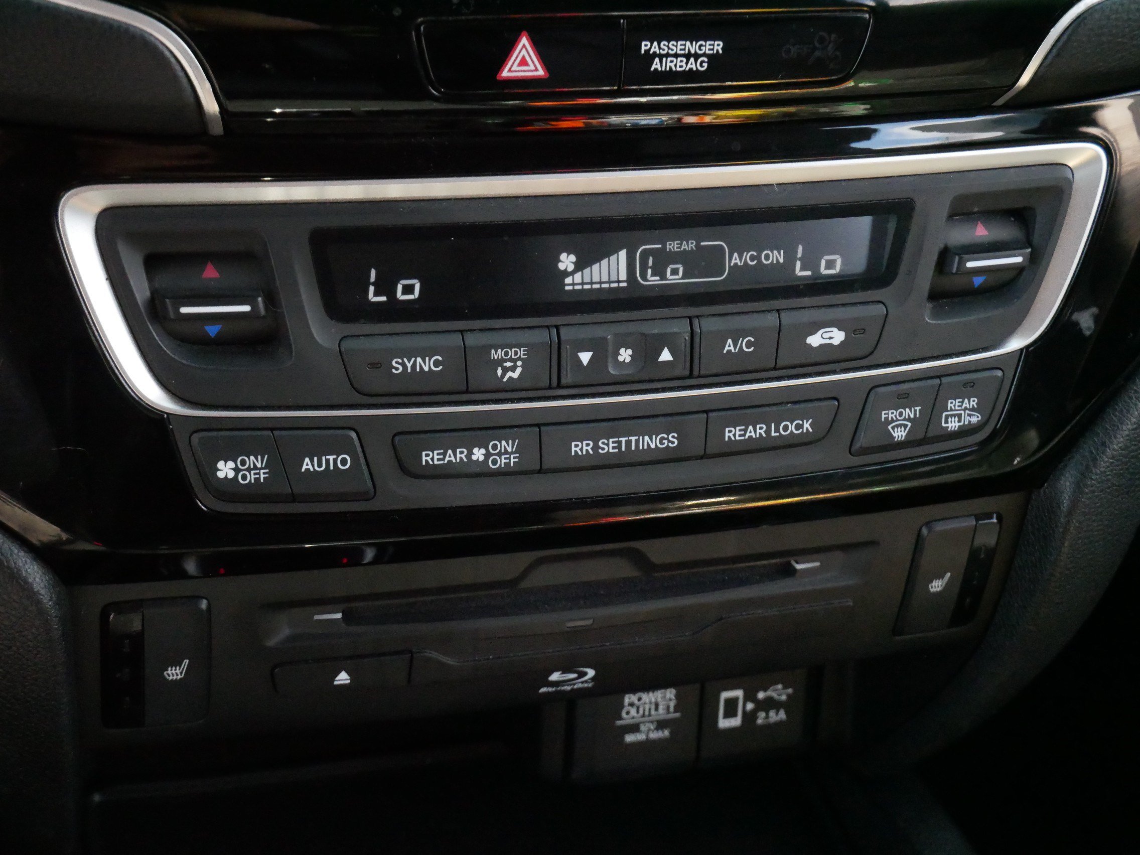 Used 2019 Honda Pilot Touring image 23