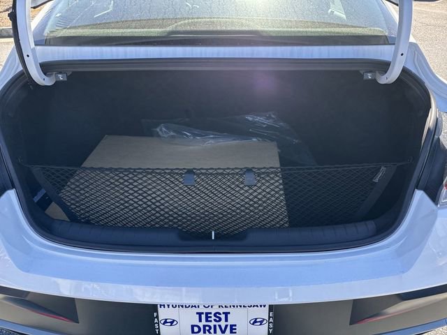 Certified 2025 Hyundai Elantra SEL image 18