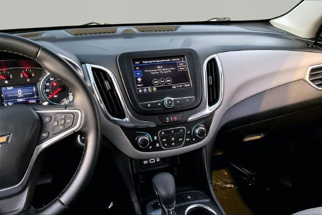 Used 2023 Chevrolet Equinox LT AWD/4WD image 9