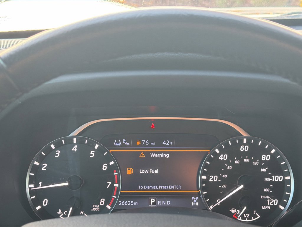 Certified 2024 Nissan Titan SV w/ SV Convenience Package image 20