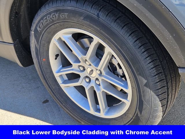 New 2026 Ford Explorer Active image 10