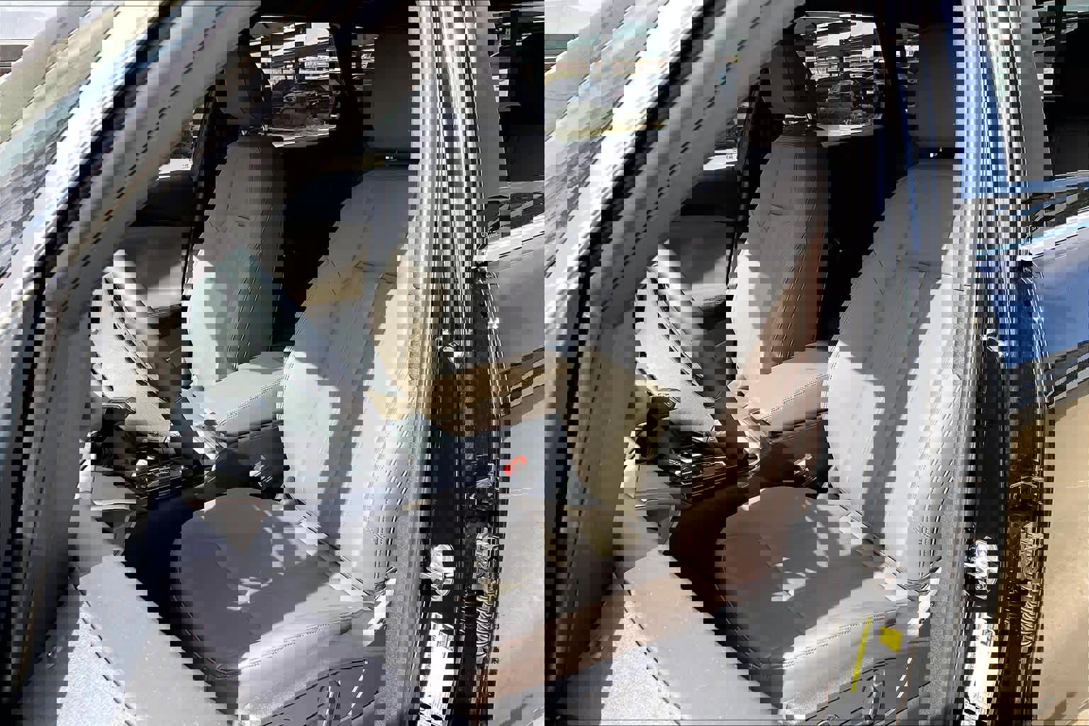 Certified 2025 Audi Q5 Premium w/ Convenience Package image 7