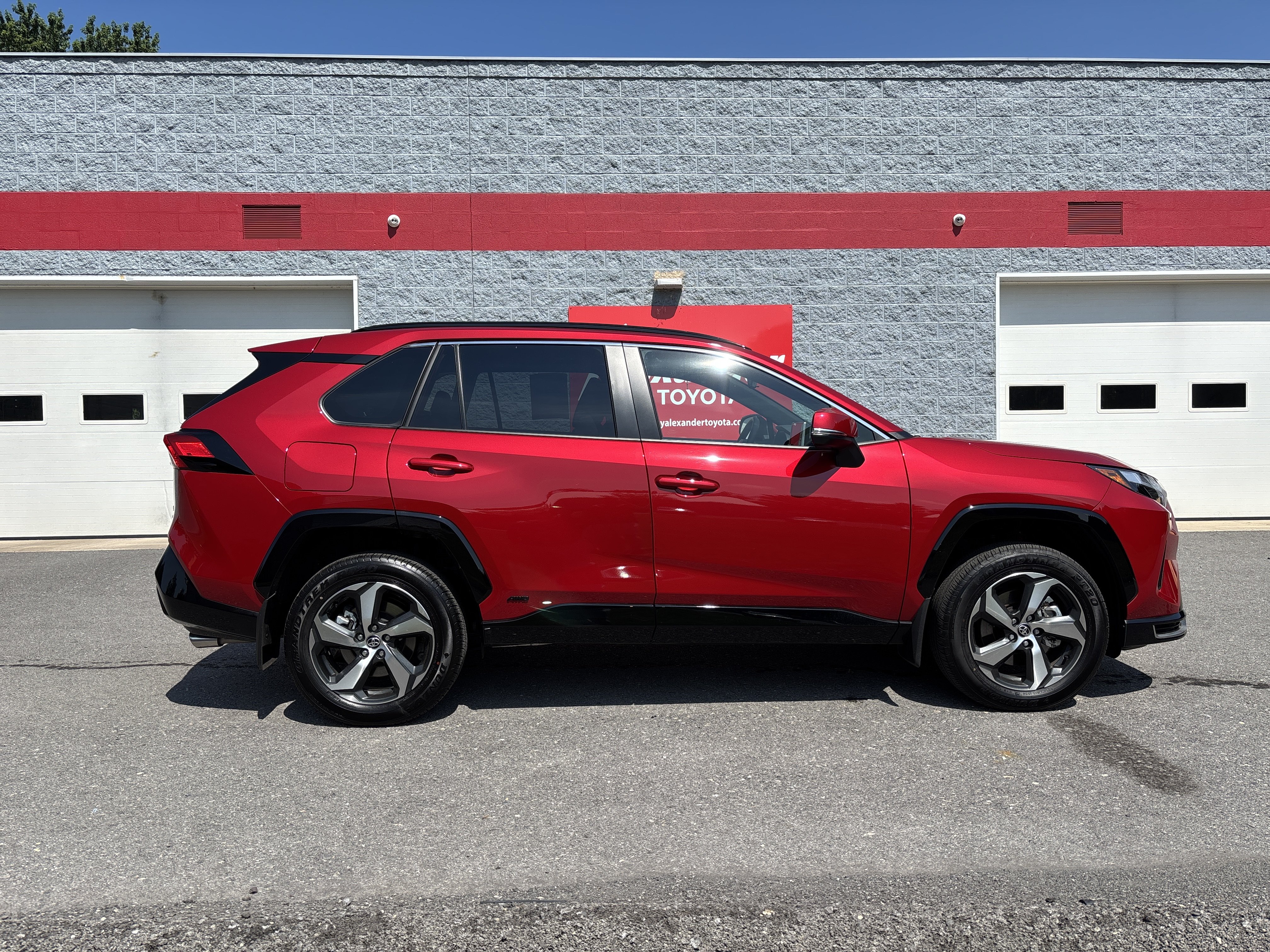 Certified 2025 Toyota RAV4 SE w/ Weather & Moonroof Package AWD/4WD image 2